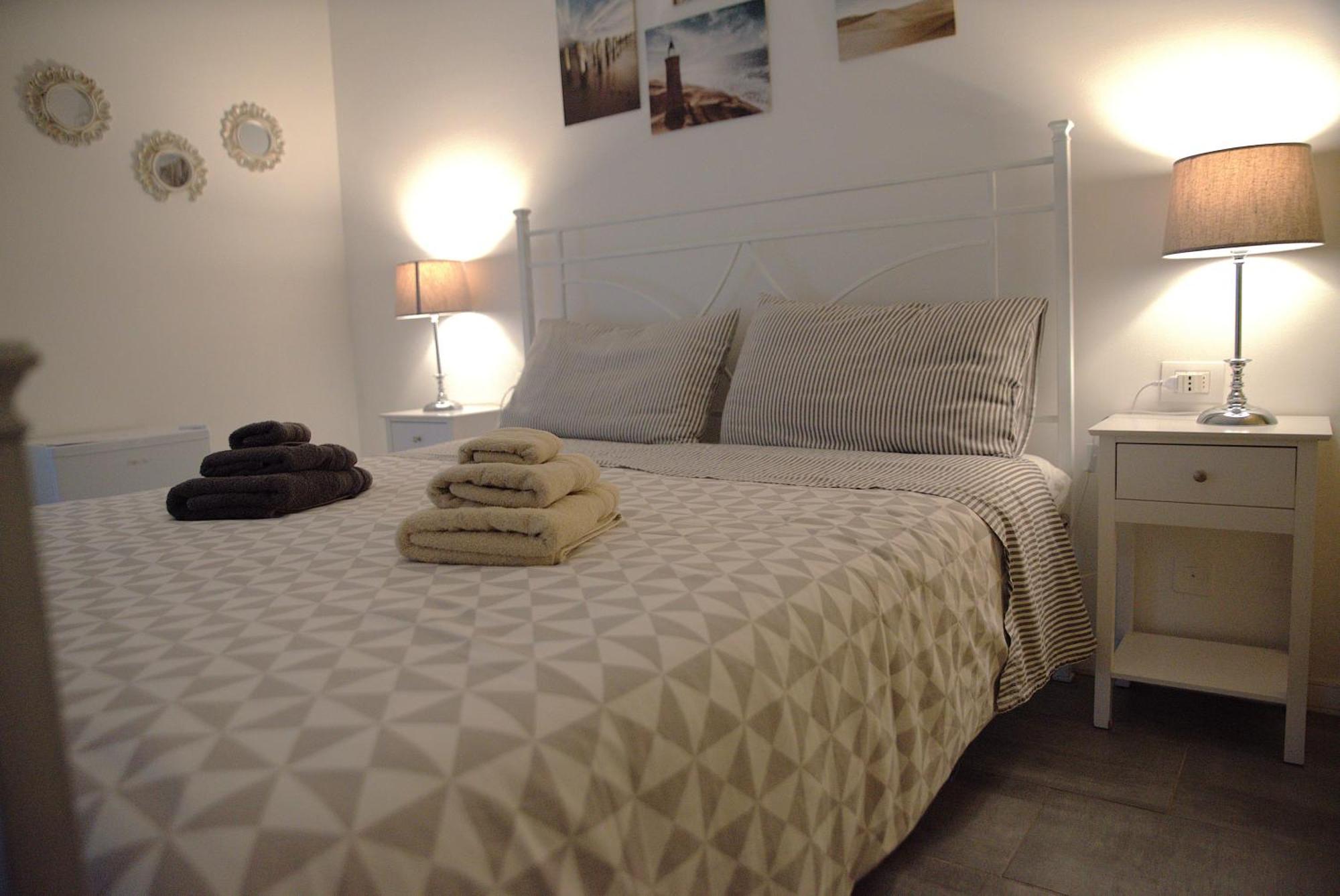 B&B Casa Balai 72 A 100 Mt Dal Mare Porto Torres Exterior photo